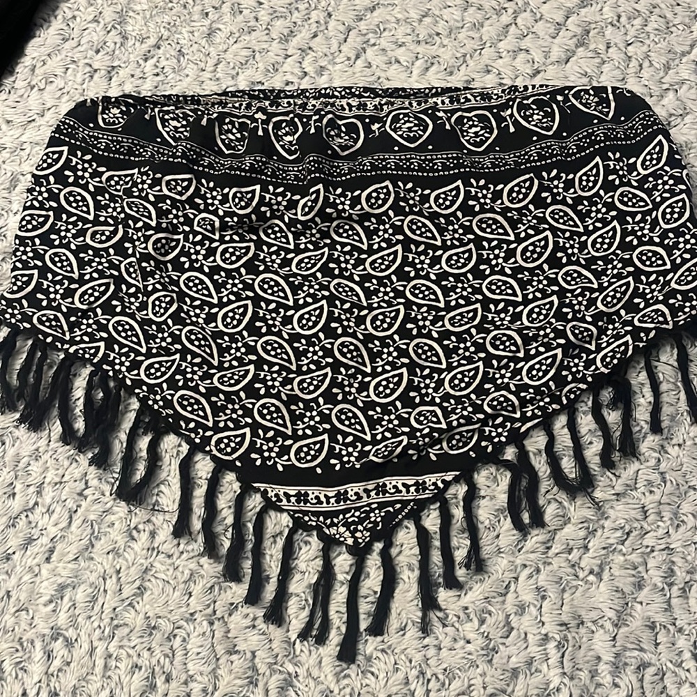 Women’s bandanna top